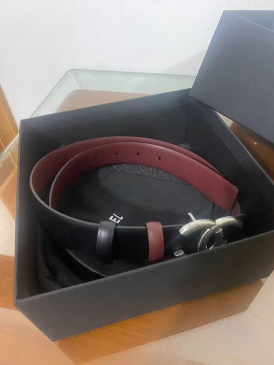 Chanel Reversible Belt 34in | Black Red Leather main image 6